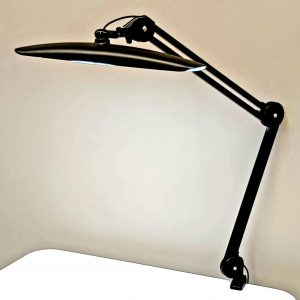 מנורת לד לשולחן